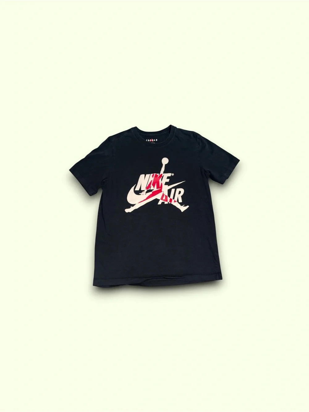 Nike Air Jordan Classic Logo T-Shirt Black Medium Red White Basketball Jumpman